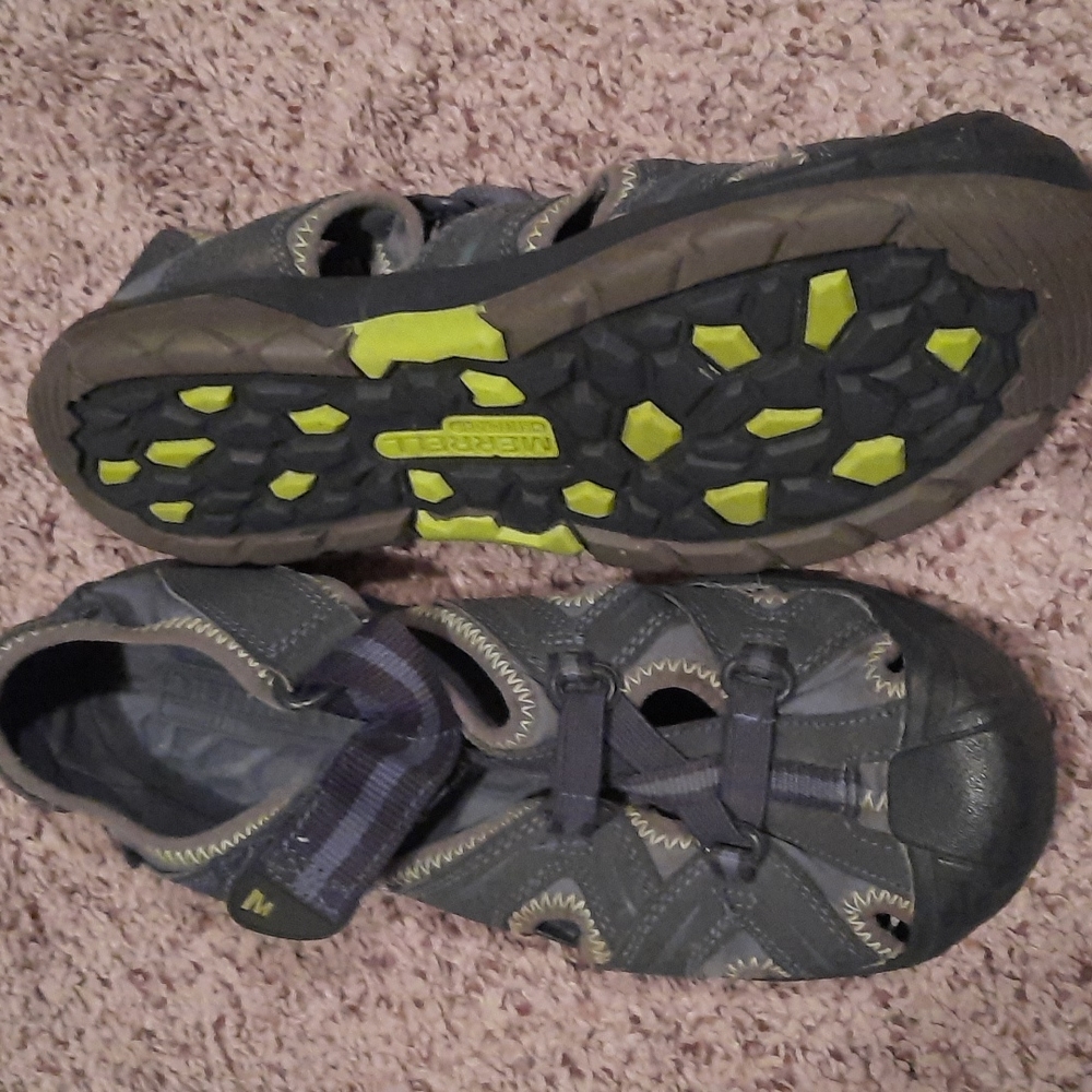 Merrell hydro hiker sandal.